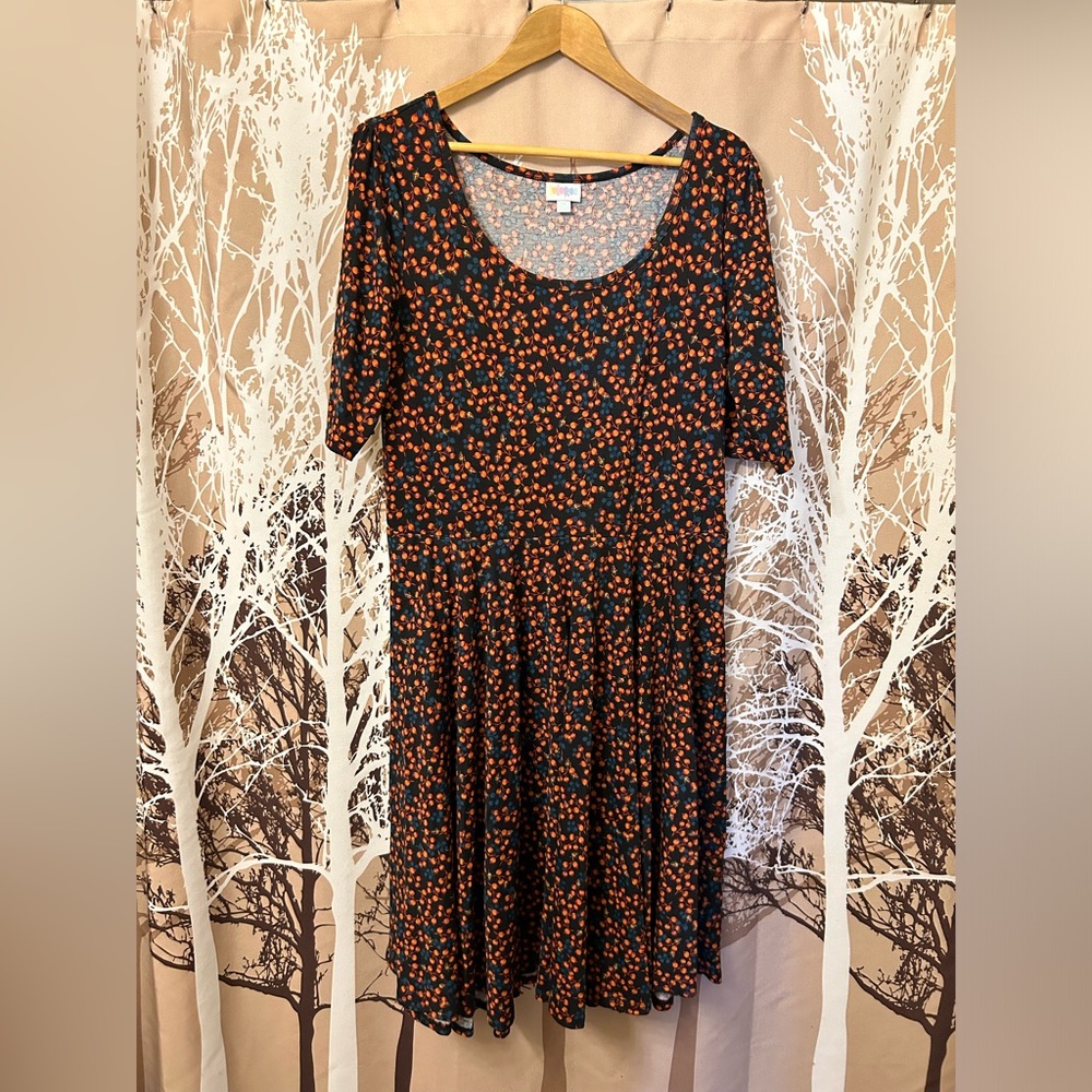 LuLaRoe 2X Nicole Black and Orange Floral Dress